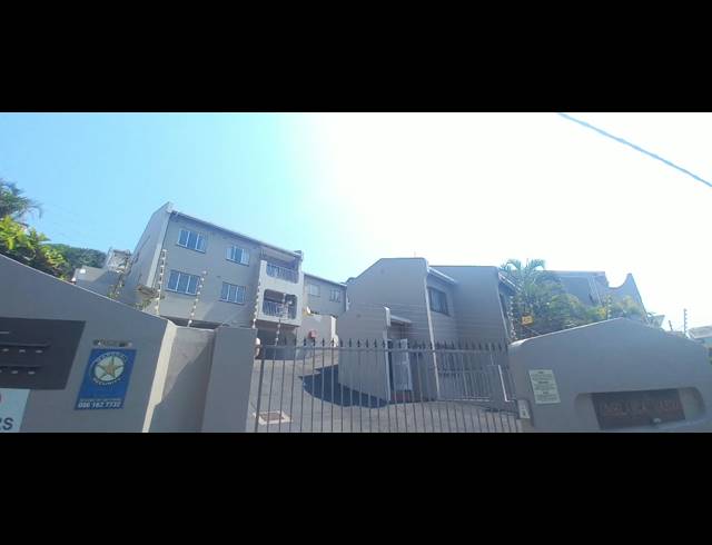 2 BEDROOM SIMPLEX TO LET IN UMHLANGA CENTRAL